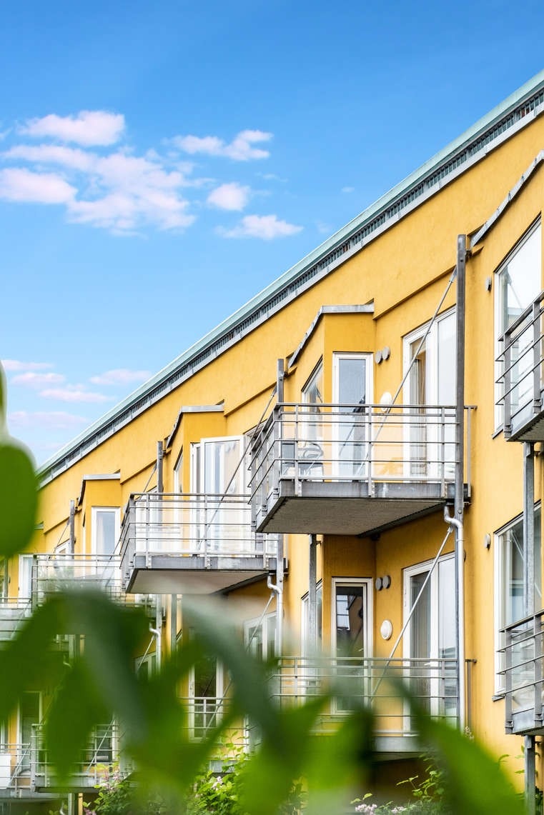 En svært koselig terasse med overraskende lite innsyn da den ligger i øverste etasje i denne delen av bygget. Galleribilde