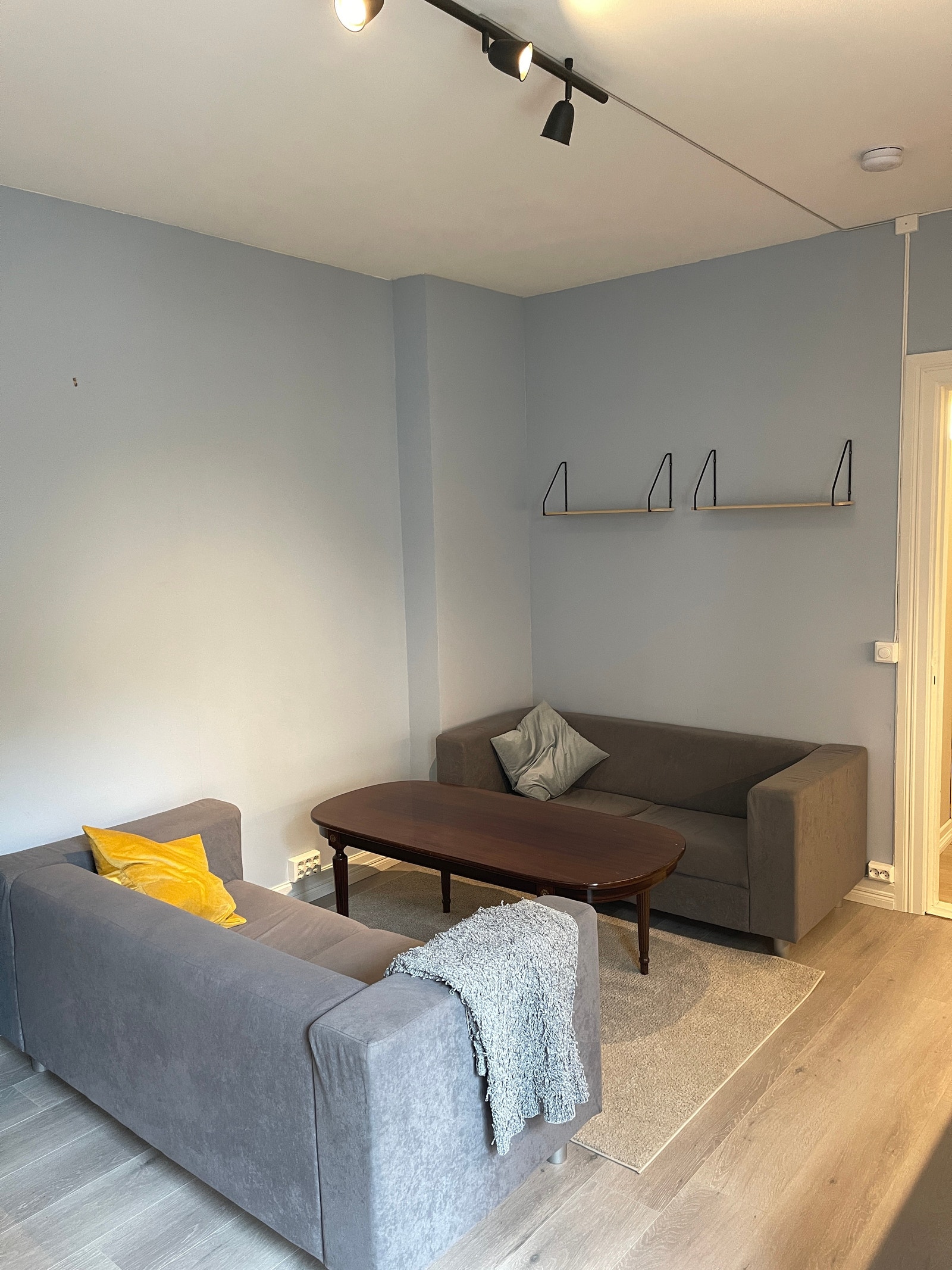 Sofa-avdeling i stua Galleribilde