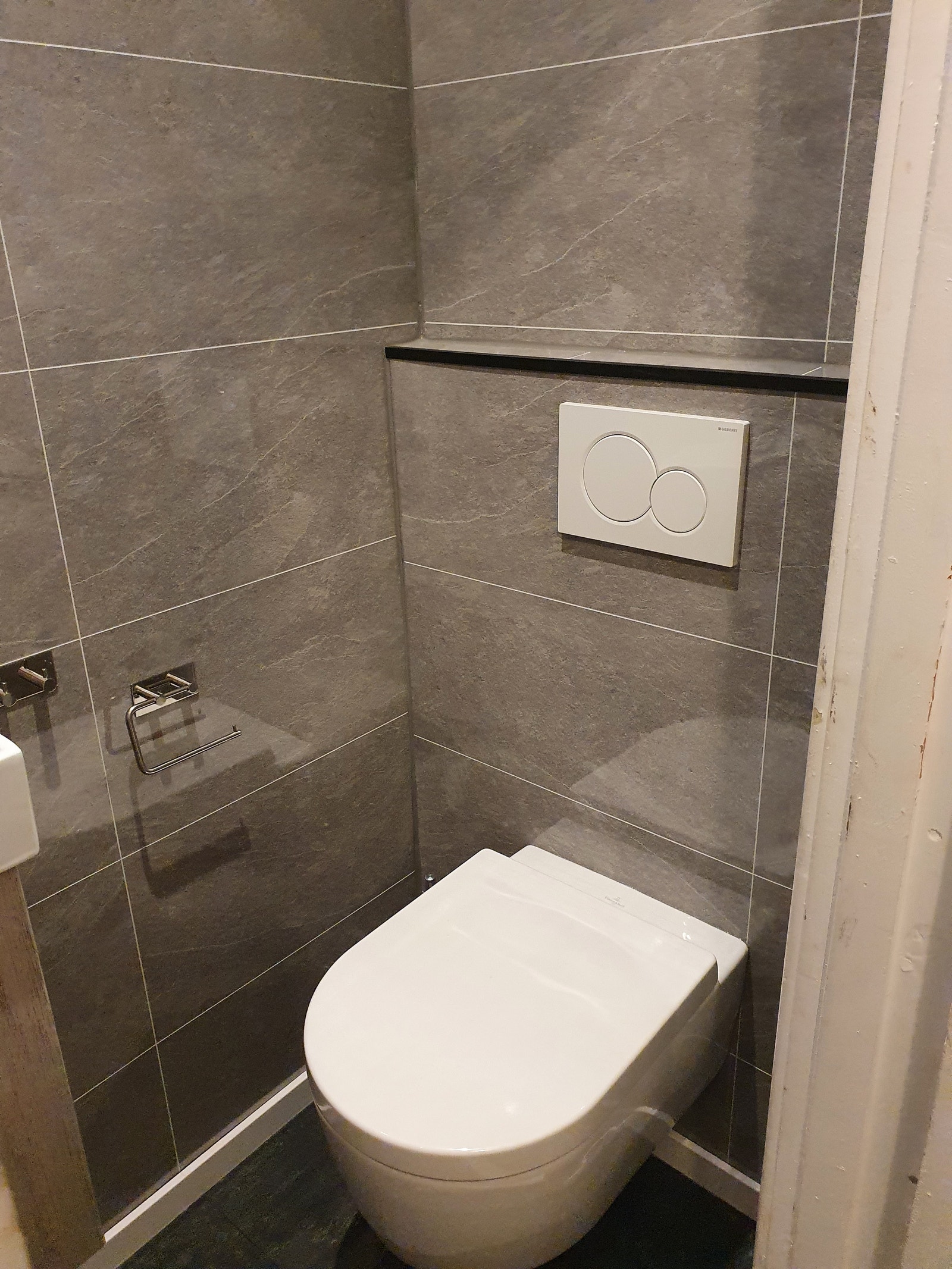 Toalettrom 2 Galleribilde