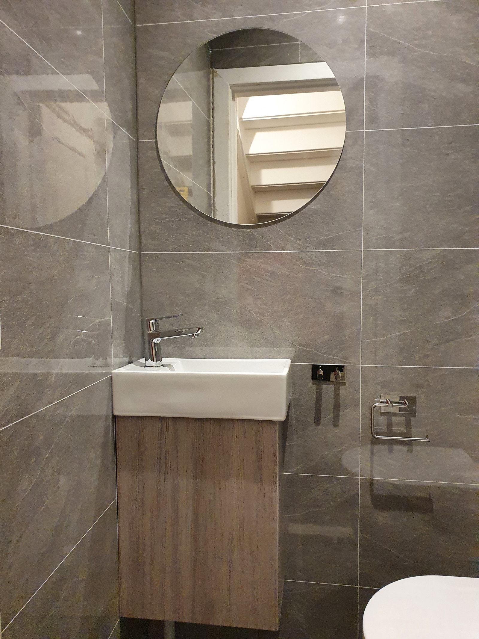 Egen separat ekstra toalettrom for en enklere hverdag Galleribilde