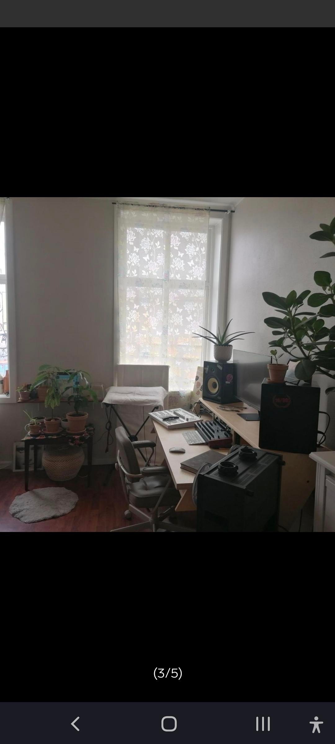 alt av musikk utstyr er pakket vekk Galleribilde