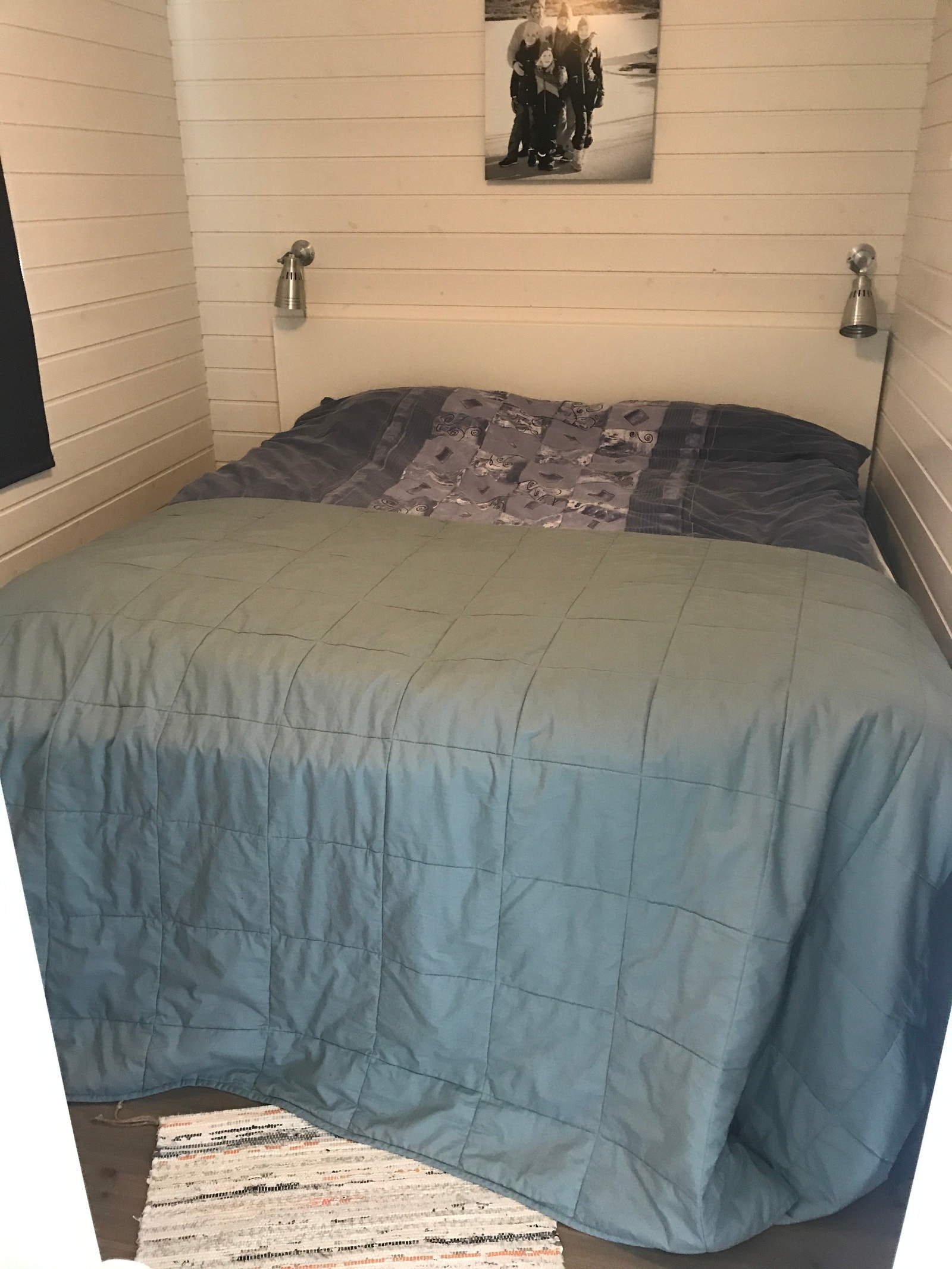 Soverom 2, dobbeltseng Galleribilde