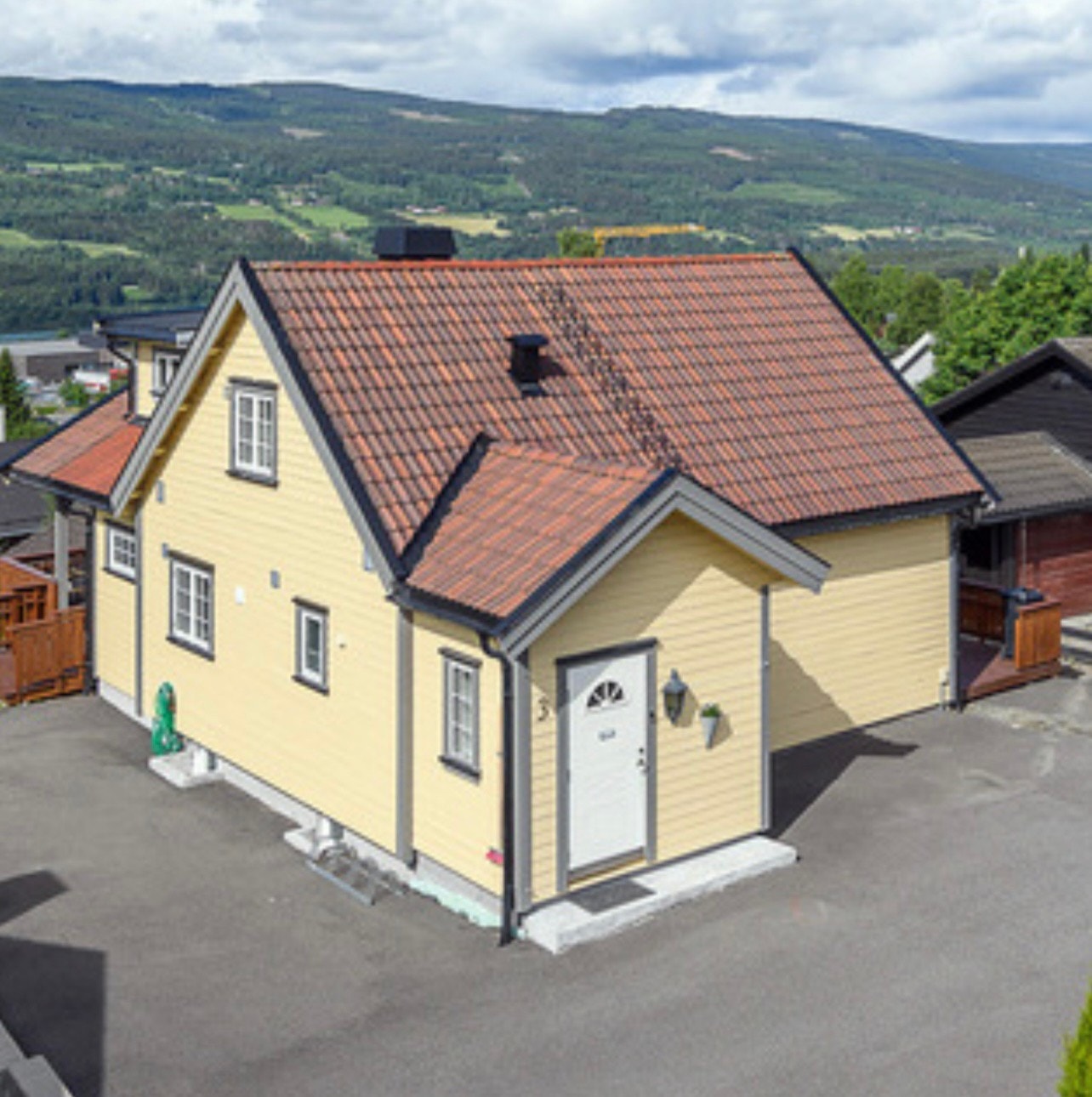 Inngang. Galleribilde
