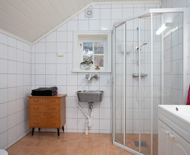 Vaskerom/bad 1 eta Galleribilde