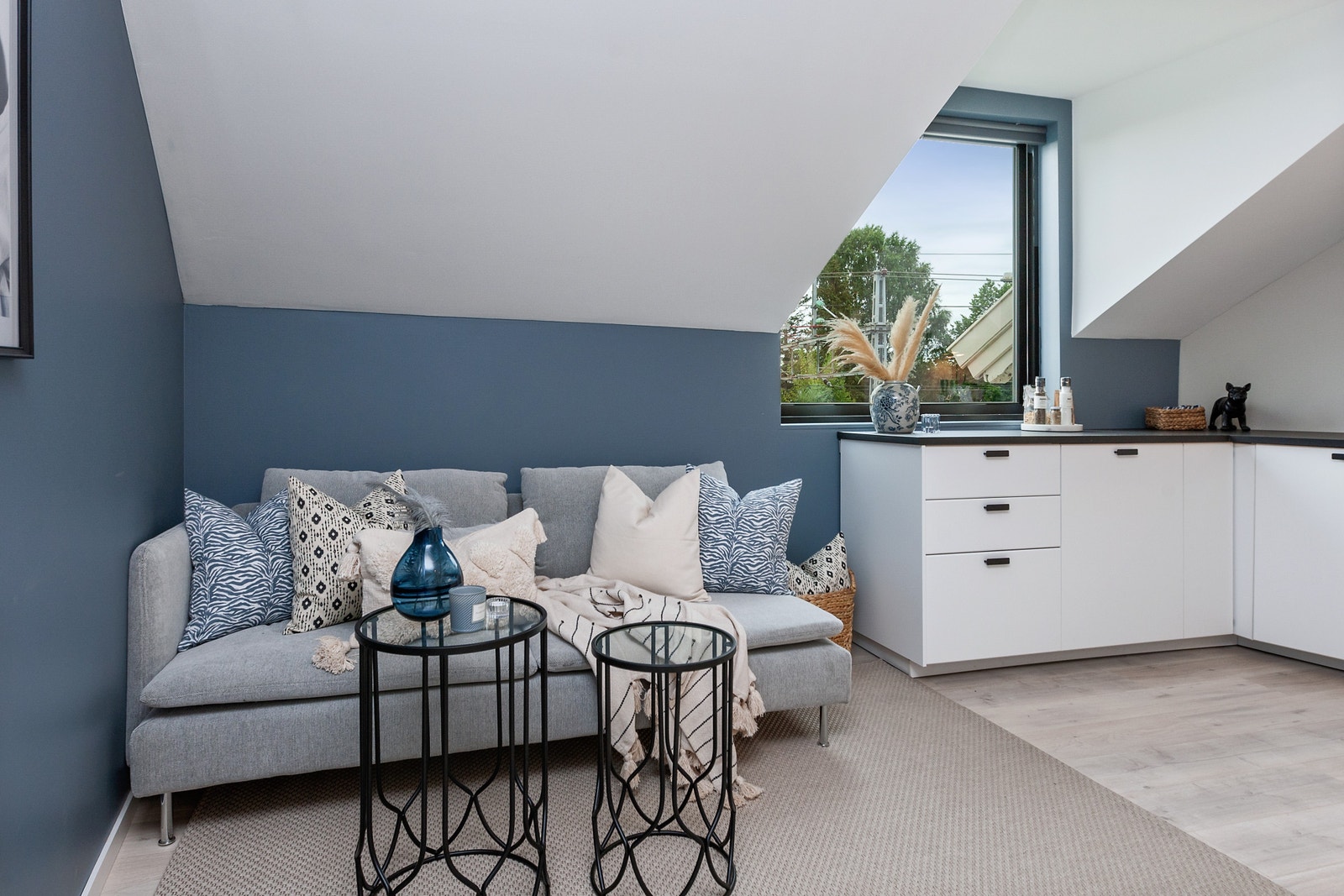 Sofakrok ved kjøkkenet Galleribilde