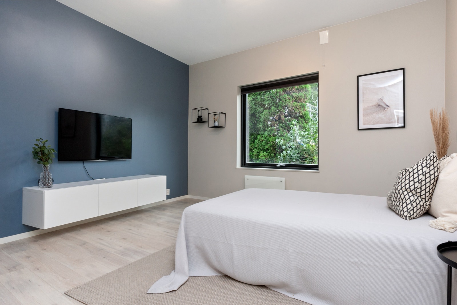 Rom 3 - 6900 kr Galleribilde