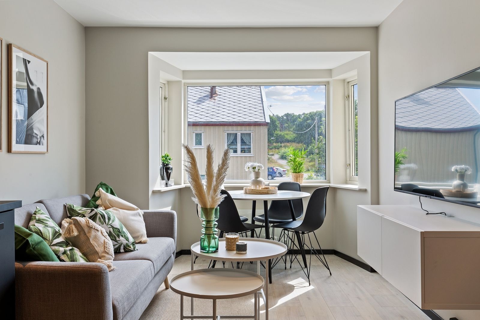 Vi anbefaler alle interesserte å kopiere linken i annonsen for å komme inn på digital visning! Galleribilde