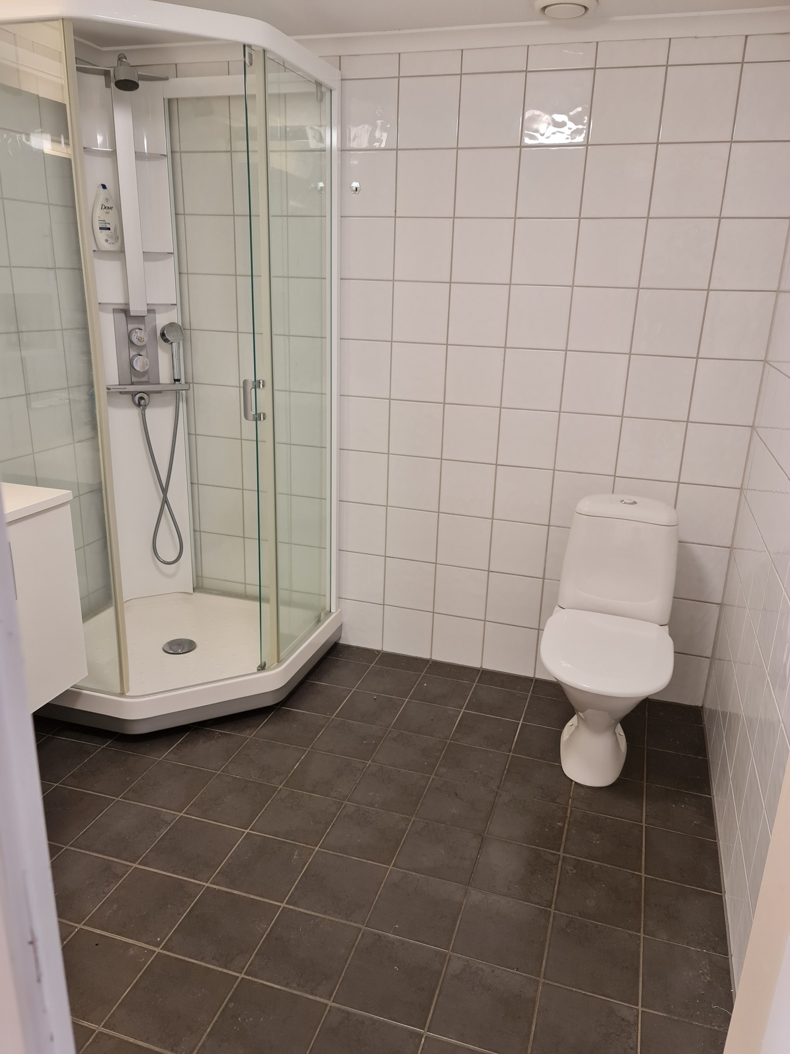 Dusjkabinett fra Porsgrund Galleribilde