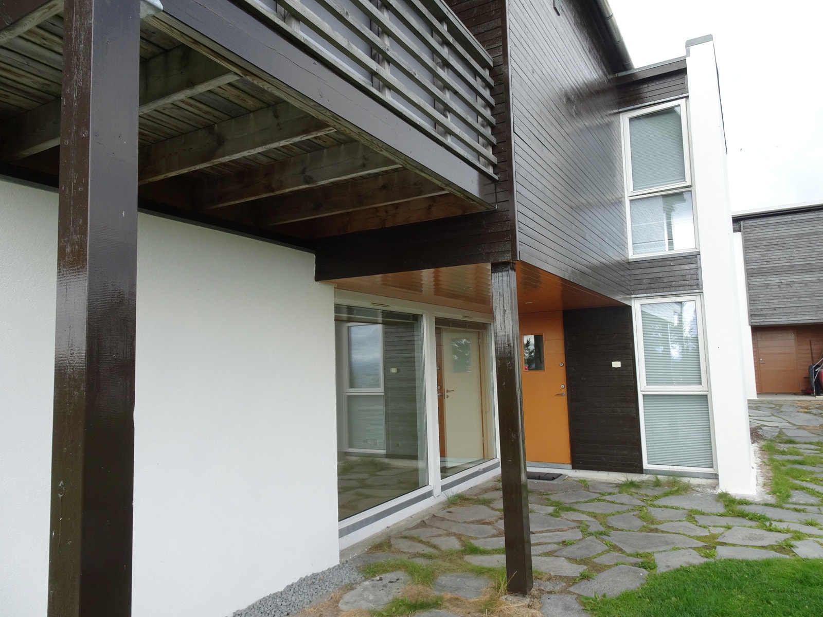 Inngangsparti til leiligheten Galleribilde