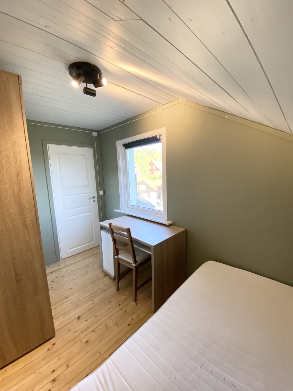 Rom 1 - Ledig Galleribilde