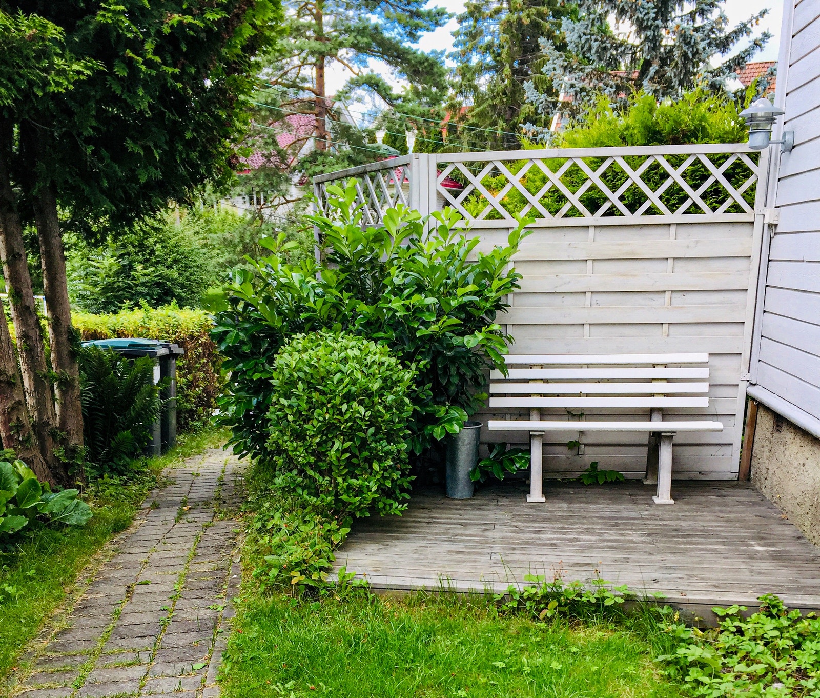 Uteplass Galleribilde