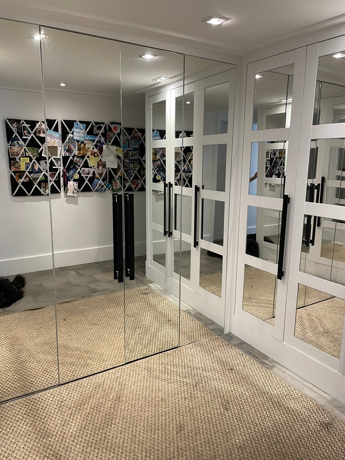 Plassbygget skap med speil Galleribilde