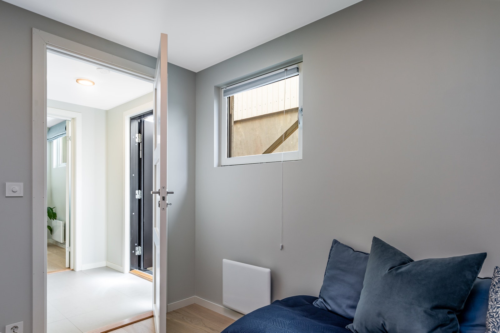Stue/soverom Galleribilde