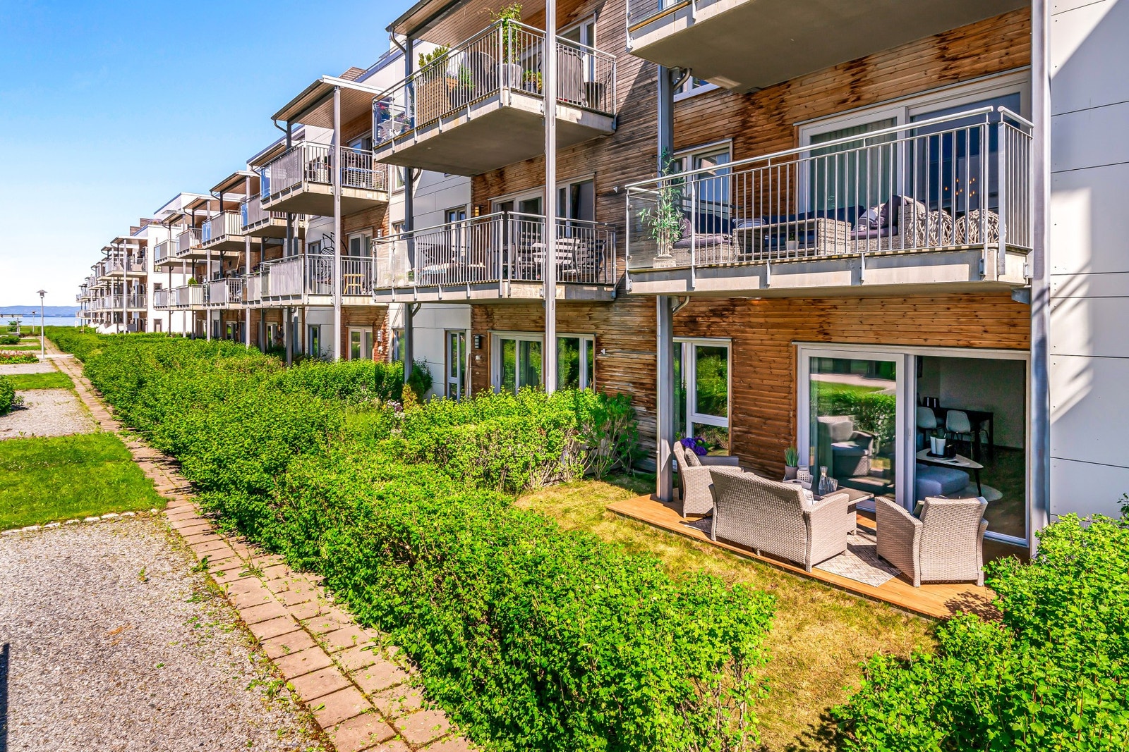 Like forbi går Ladestien som strekker seg fra Ranheim til Lade. Populært for mosjonisten eller bare for søndagsturen. Galleribilde