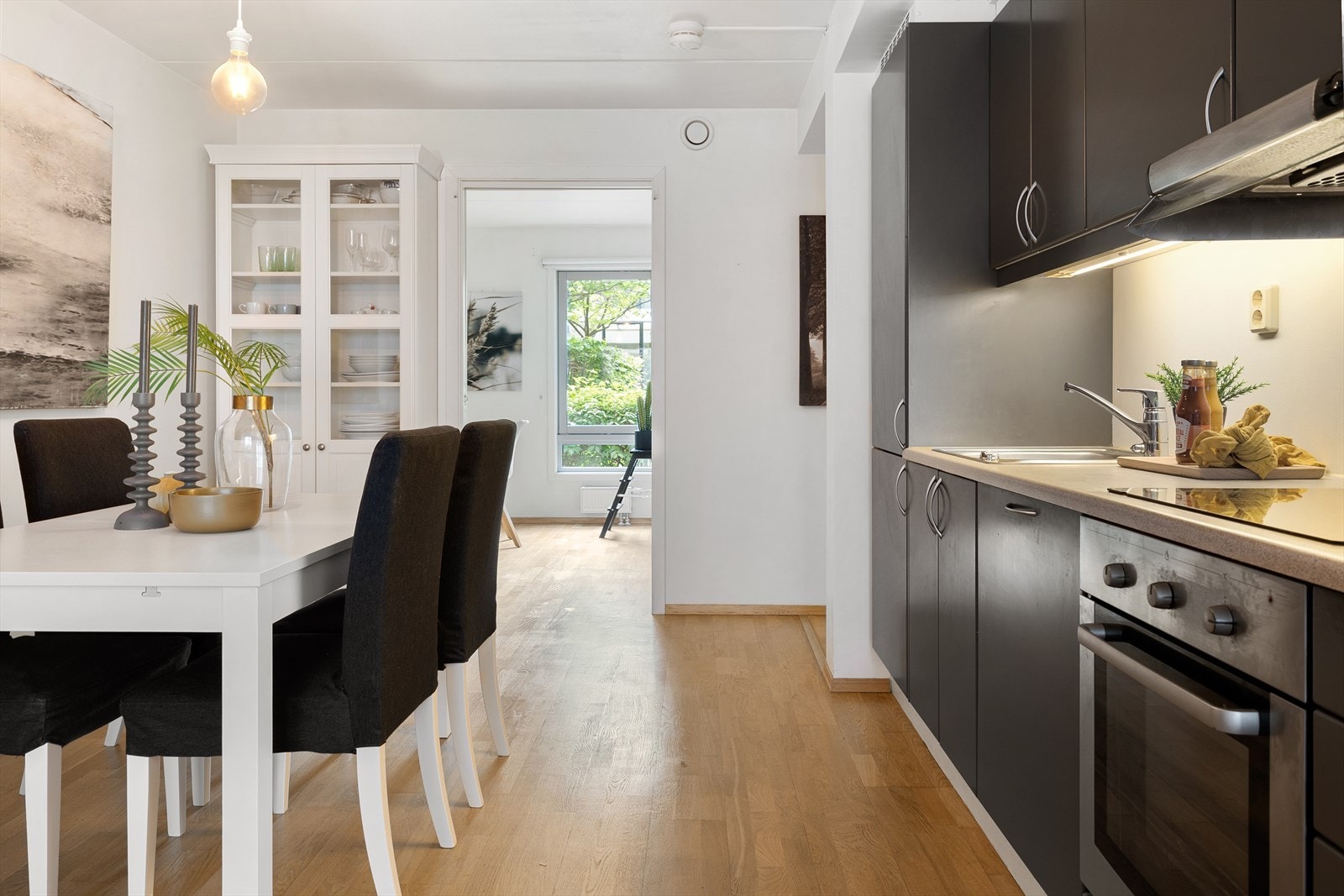 Spisestue/kjøkken Galleribilde