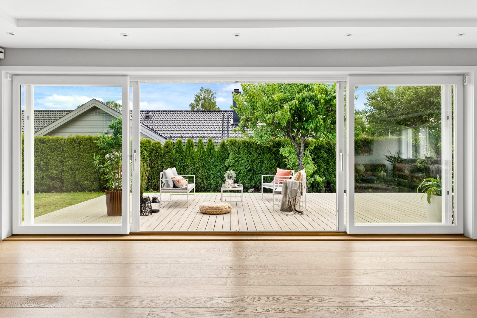 Påkostet skyvedør på 6 meter! Galleribilde