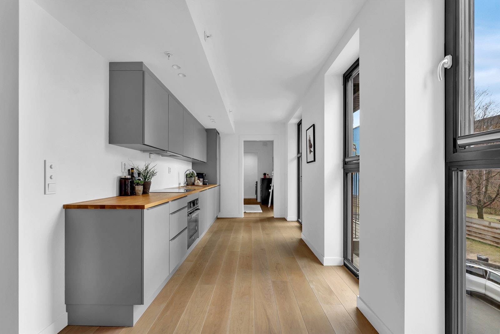 Den åpne og luftige løsningen er en tidløs trend som skaper en følelse av mer plass. Galleribilde