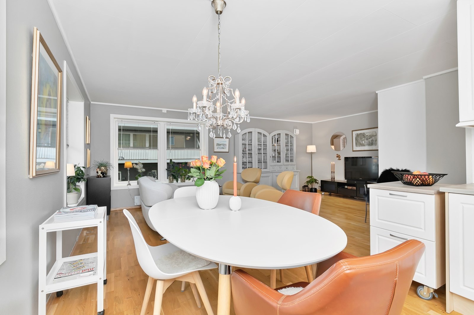 Åpen stue/kjøkkenløsning Galleribilde
