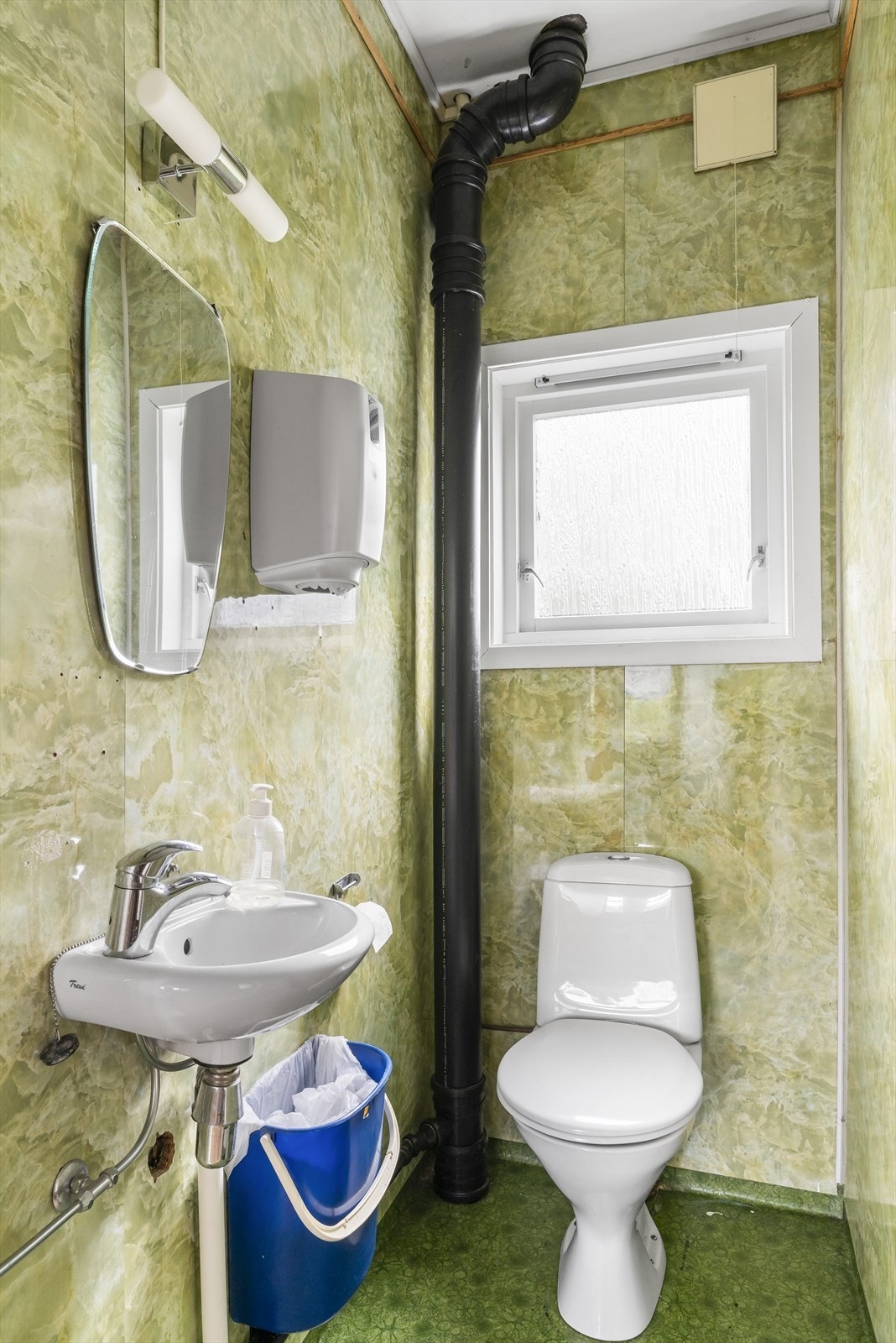 Toalettrom Galleribilde