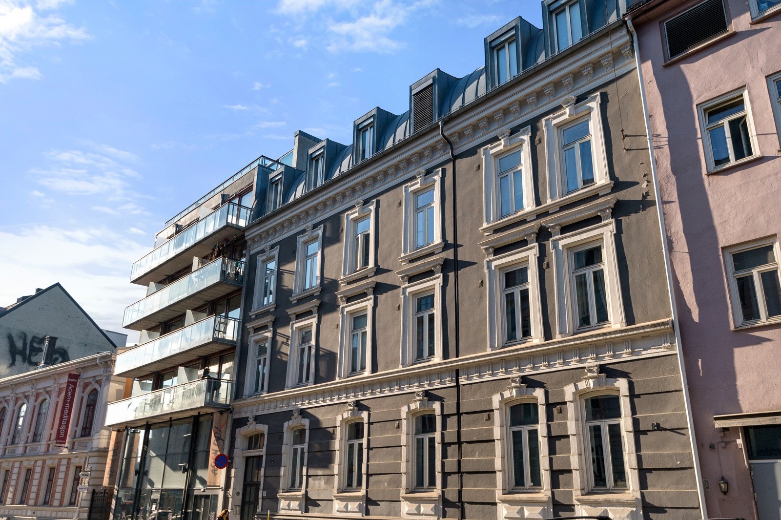 Fasade. Galleribilde