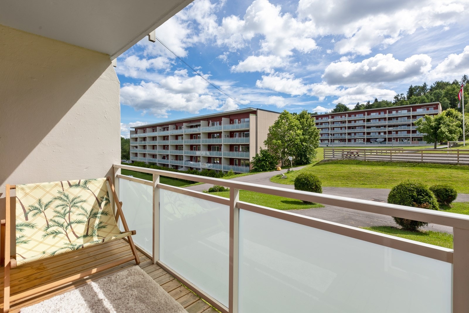 Balkong på ca. 5 m² med morgen- / formiddagssol Galleribilde