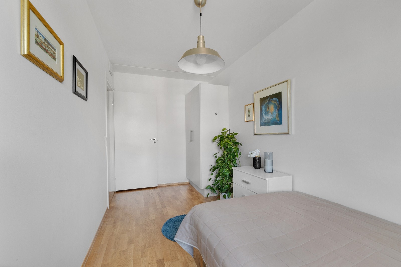 Soverom 2 og 3 egner seg ypperlig som barnerom, gjesterom eller kontor - alt etter ønske og behov. Galleribilde