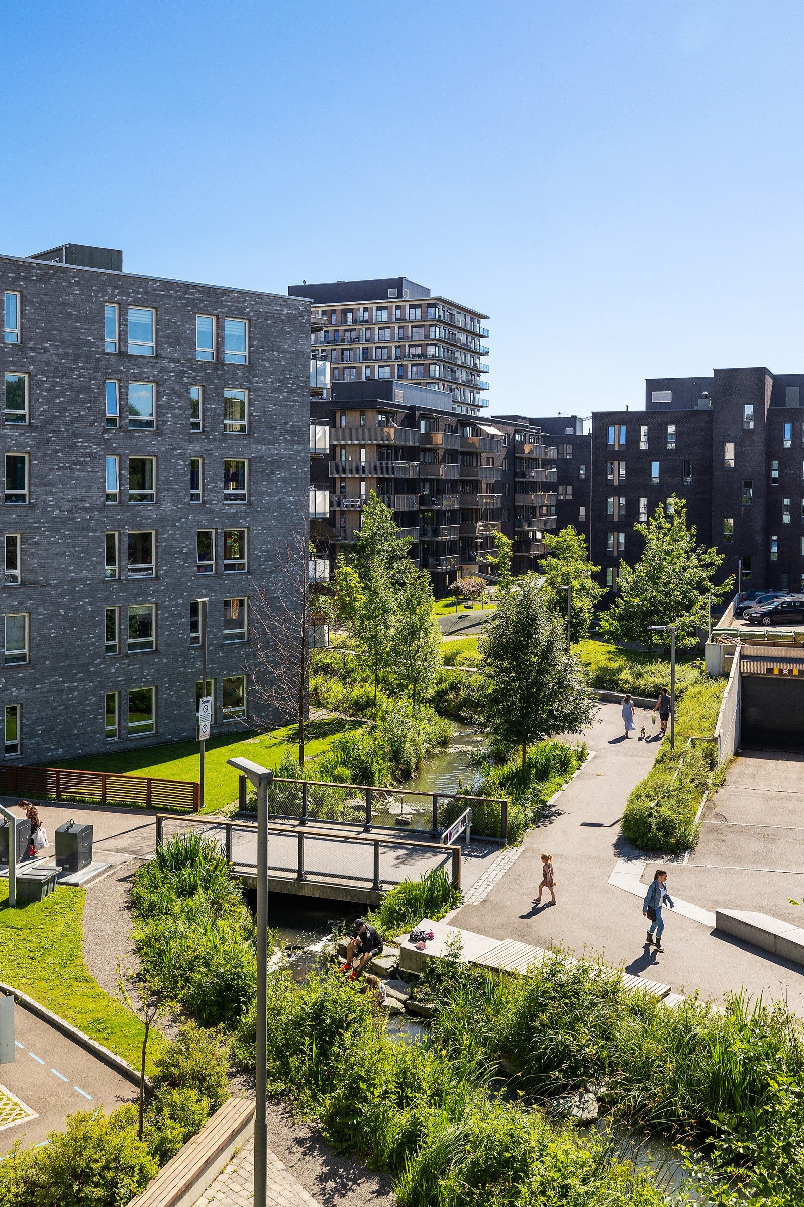 Utsyn fra balkong. Galleribilde