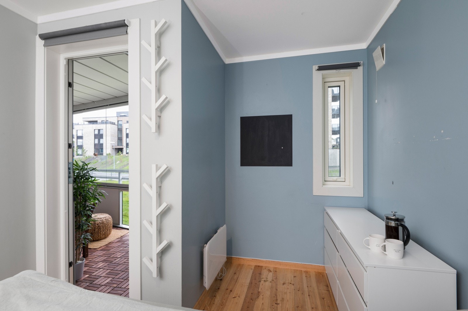 Også dette rommet har utgang til balkong. Galleribilde