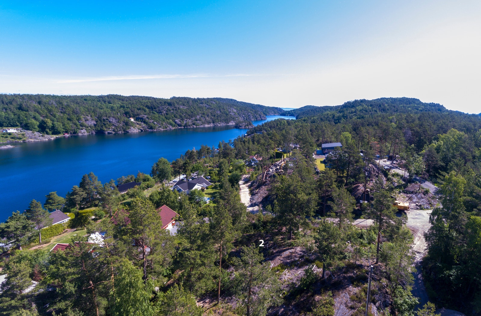 Ta kontakt med grunneier Ellef Ellegård på tlf. 92013051 for spørsmål eller avtale visning Galleribilde