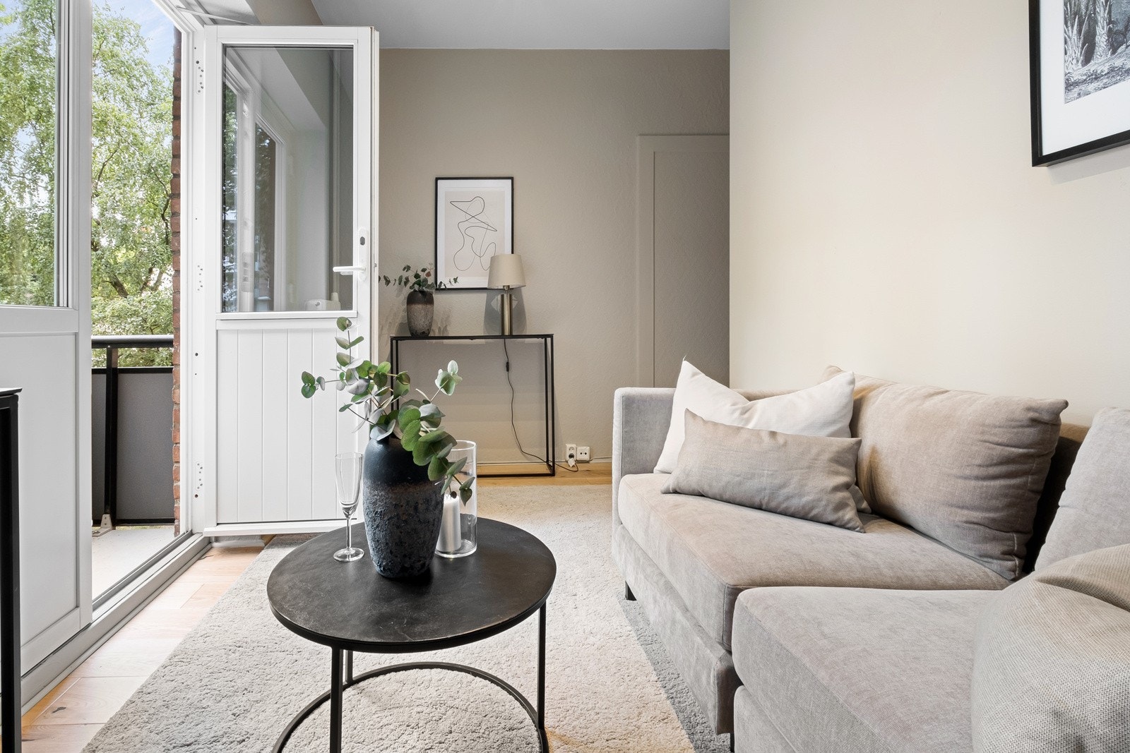 Dette rommet kan benyttes som en tv-stue eller et soverom nummer tre. Galleribilde