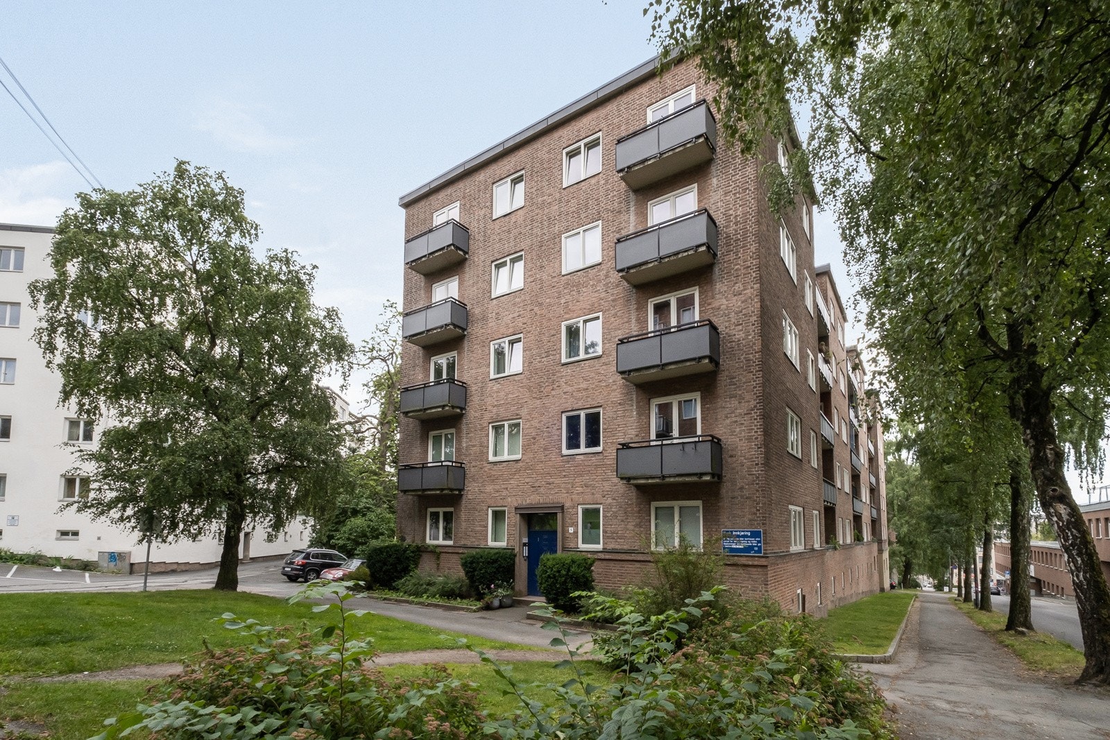 Sameiet har en svært sentral beliggenhet med nærhet til både butikker og kollektivtilbud. Galleribilde