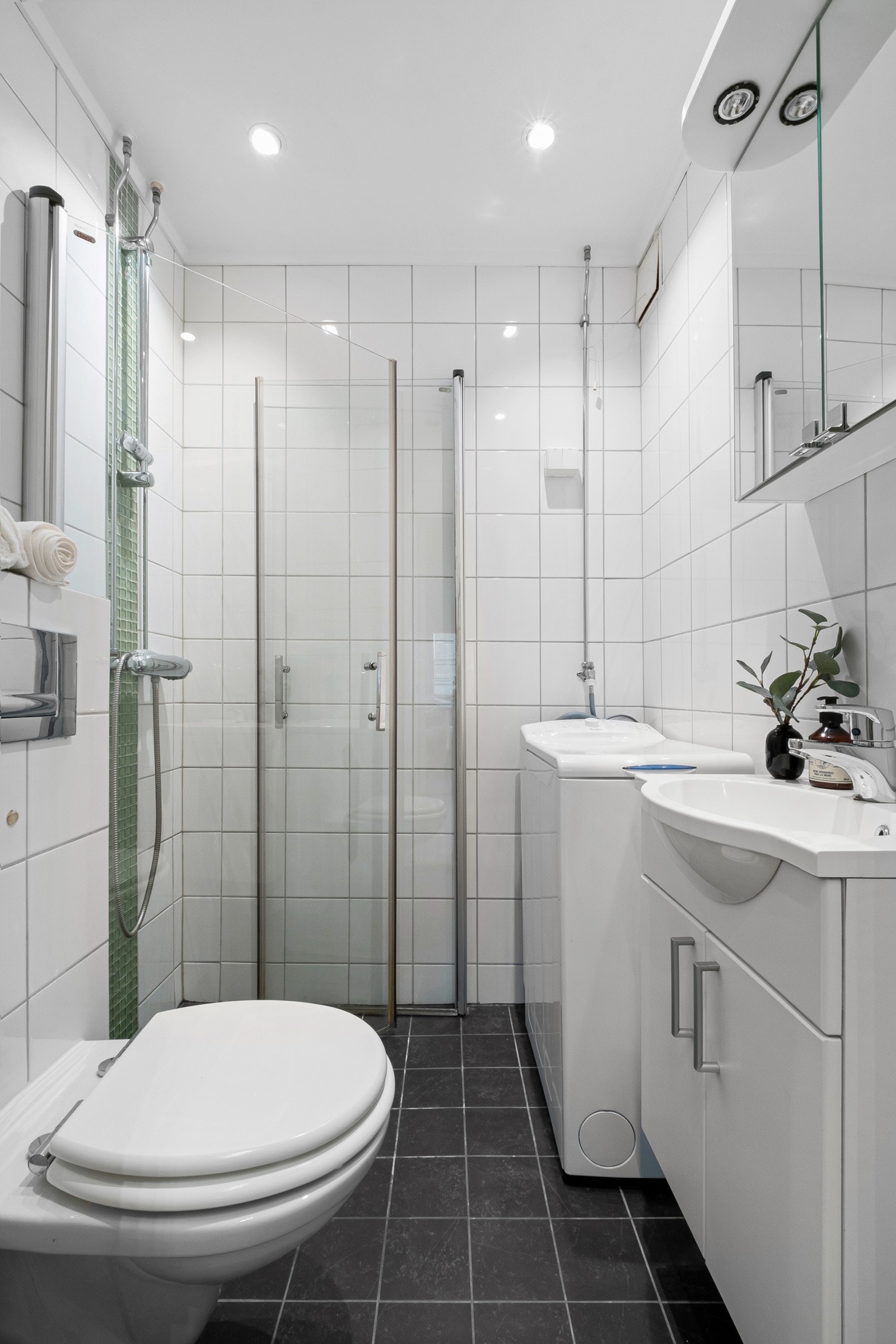 Opplegg for vaskemaskin. Galleribilde