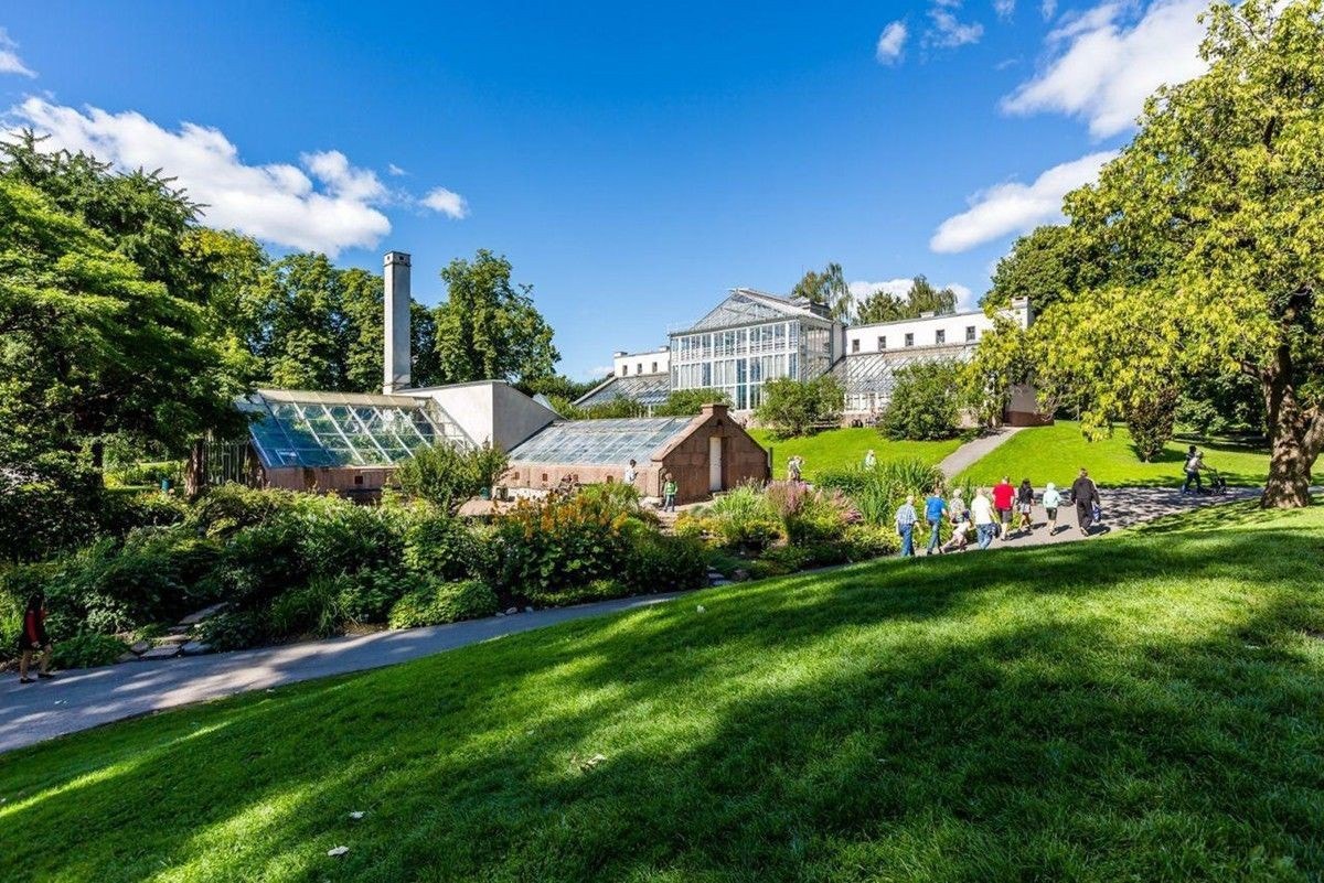 Vakre Botanisk Hage ligger rett ved leiligheten. Galleribilde