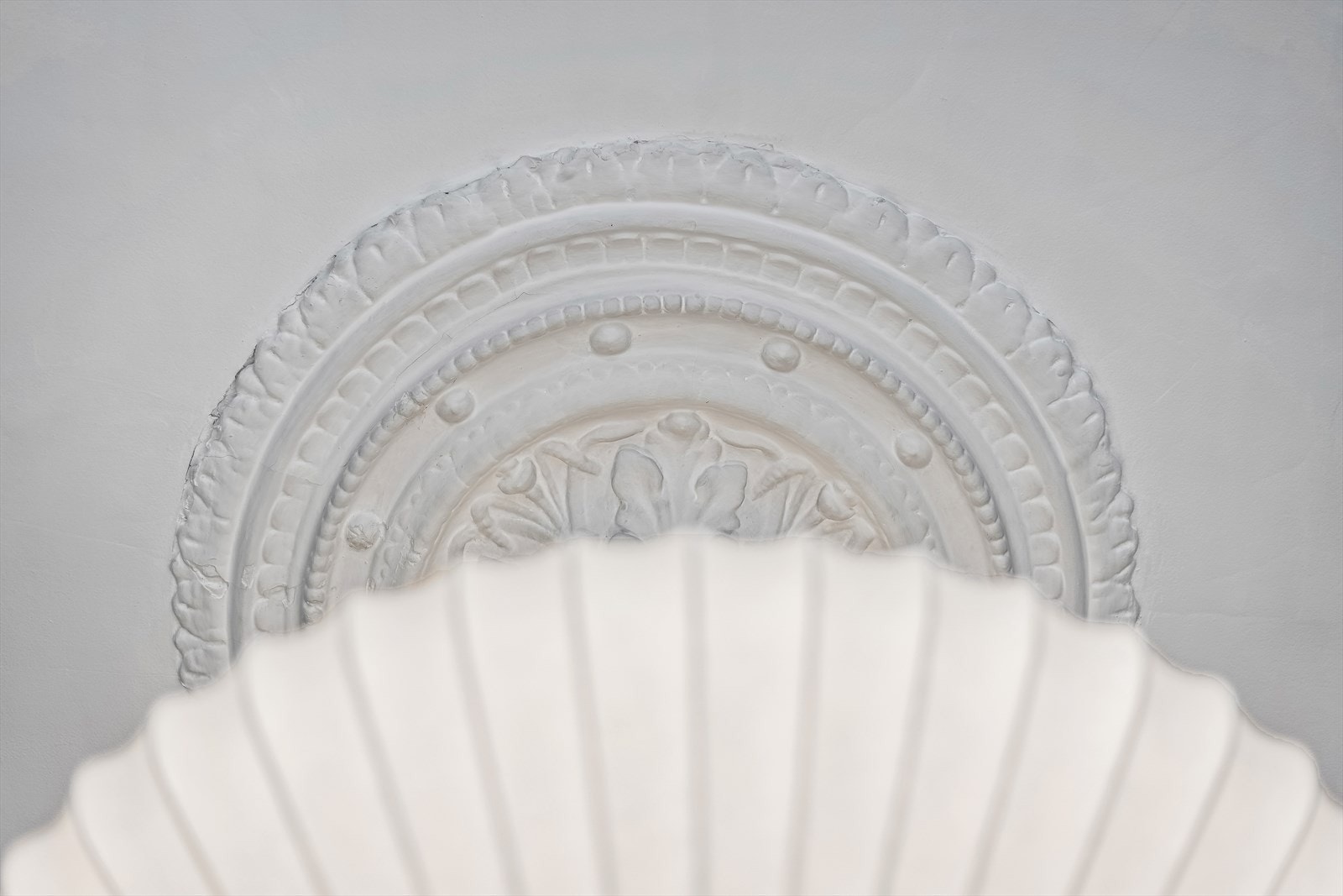 Pen rosett i stuen. Galleribilde