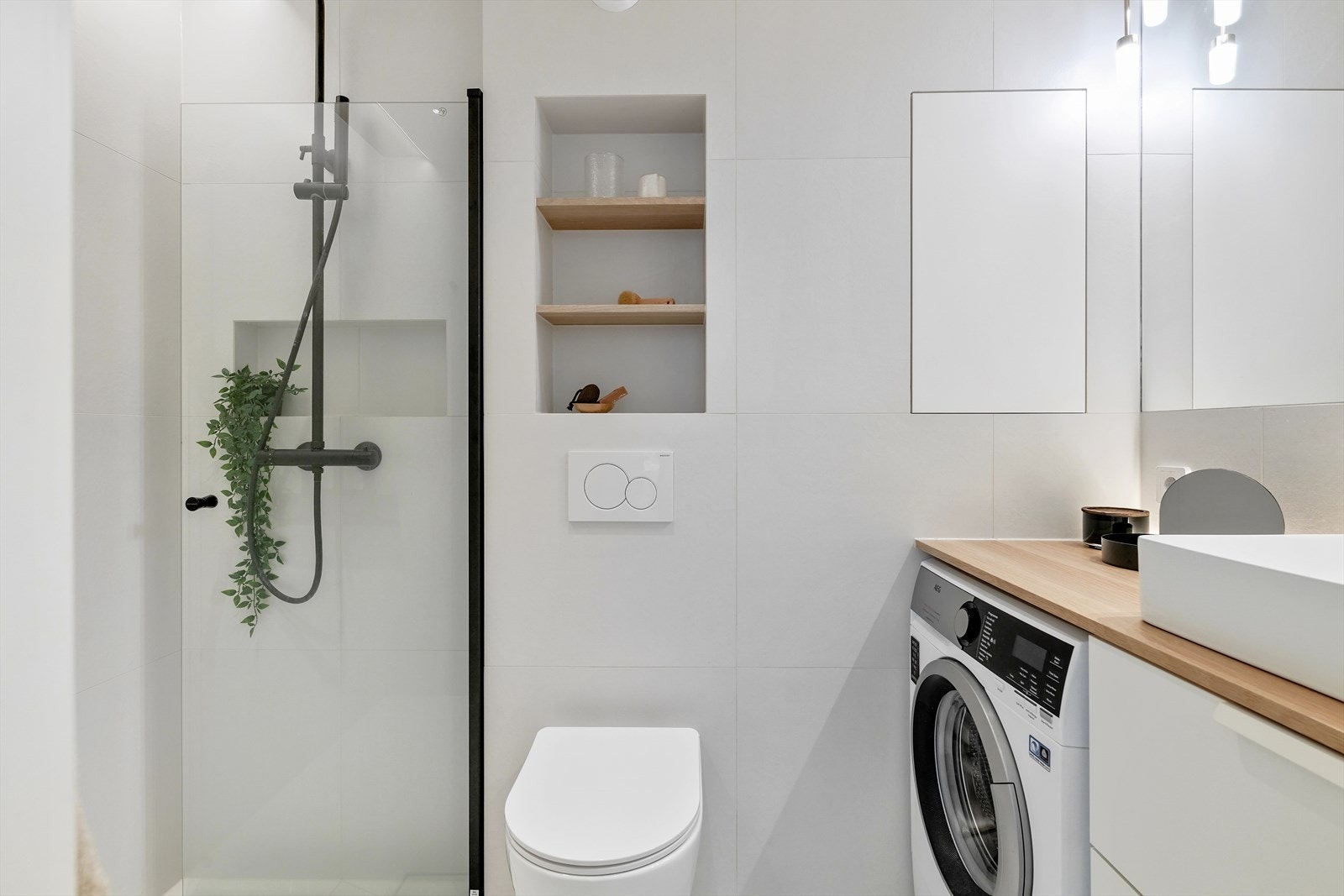 Delikat bad fra 2022 med ferdigattest Galleribilde