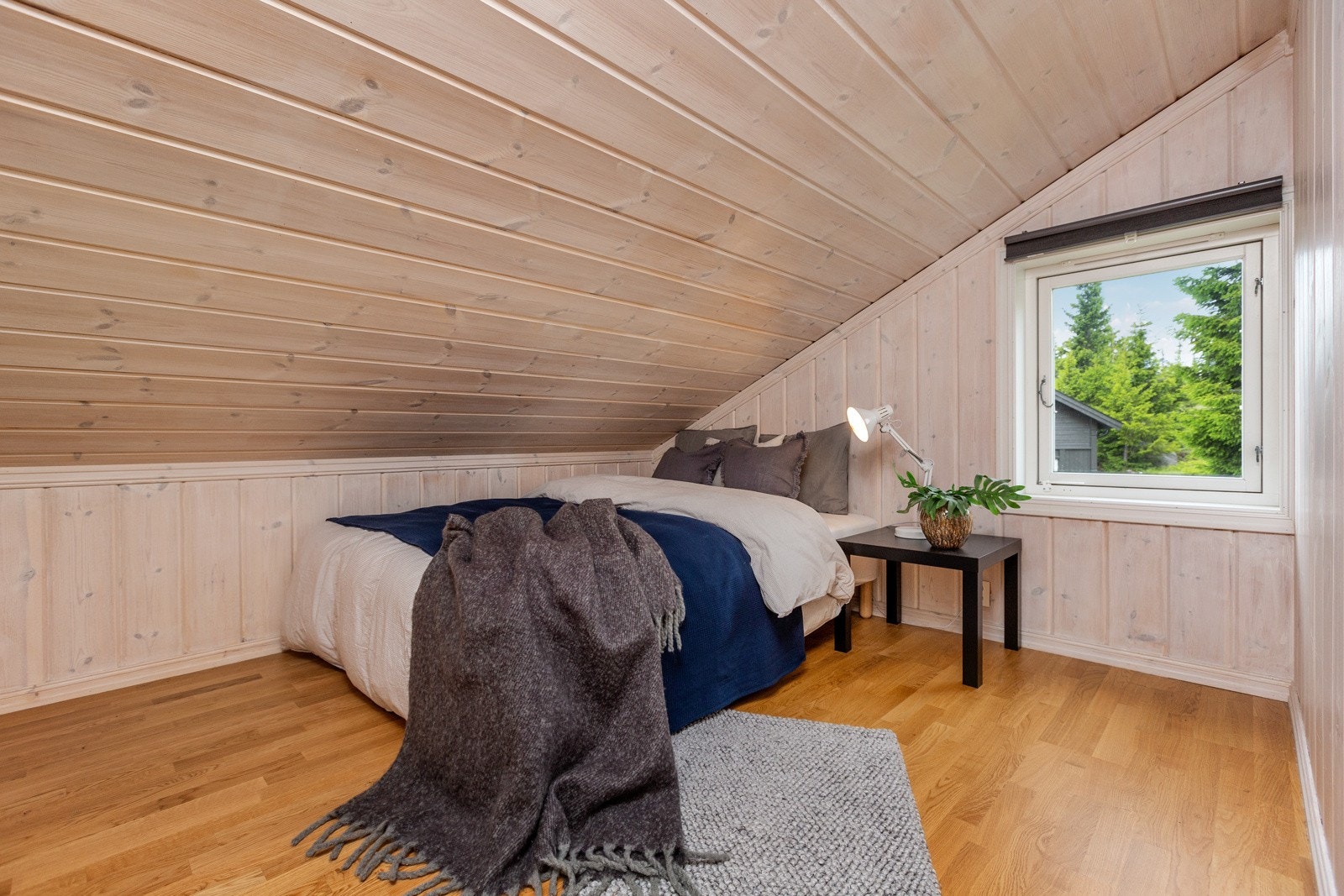 Med sine 4 soverom er det god plass til familie og venner. Galleribilde