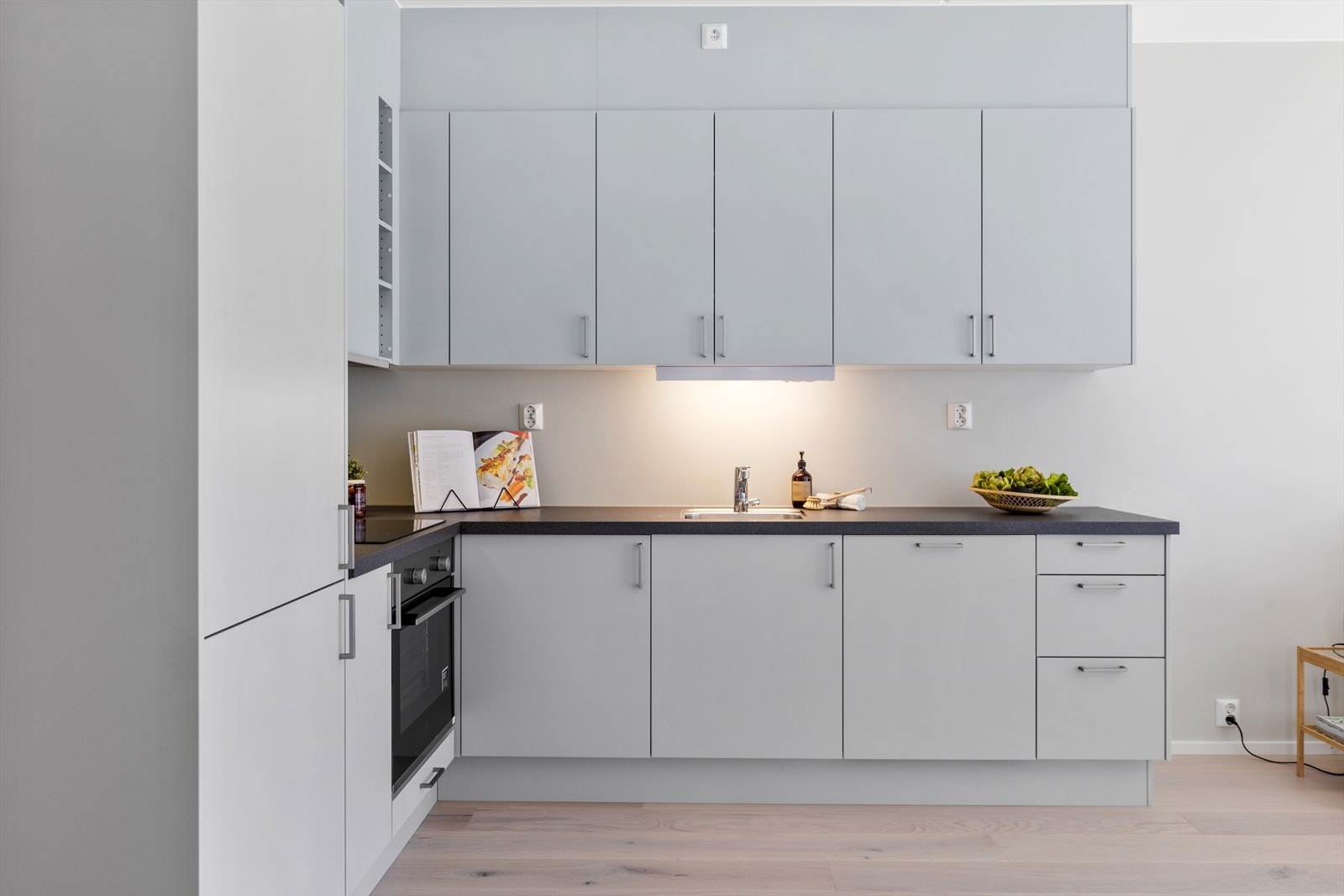 Det er integrerte hvitevarer. Galleribilde