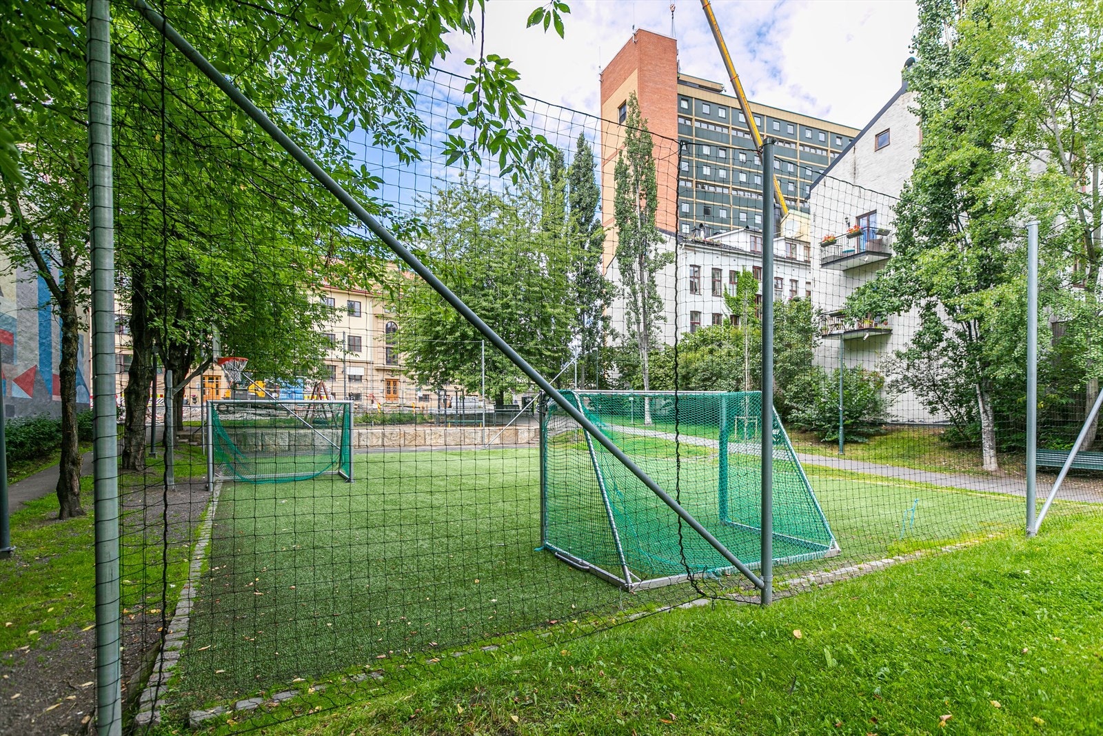 Fotballbane like i nærheten Galleribilde