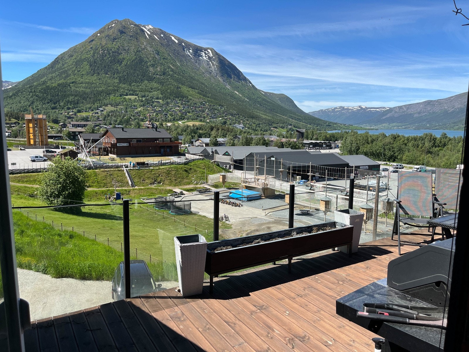EIE_Lom-18 Galleribilde