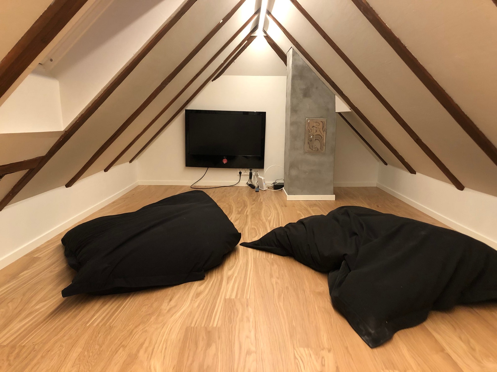 TV Stue Galleribilde