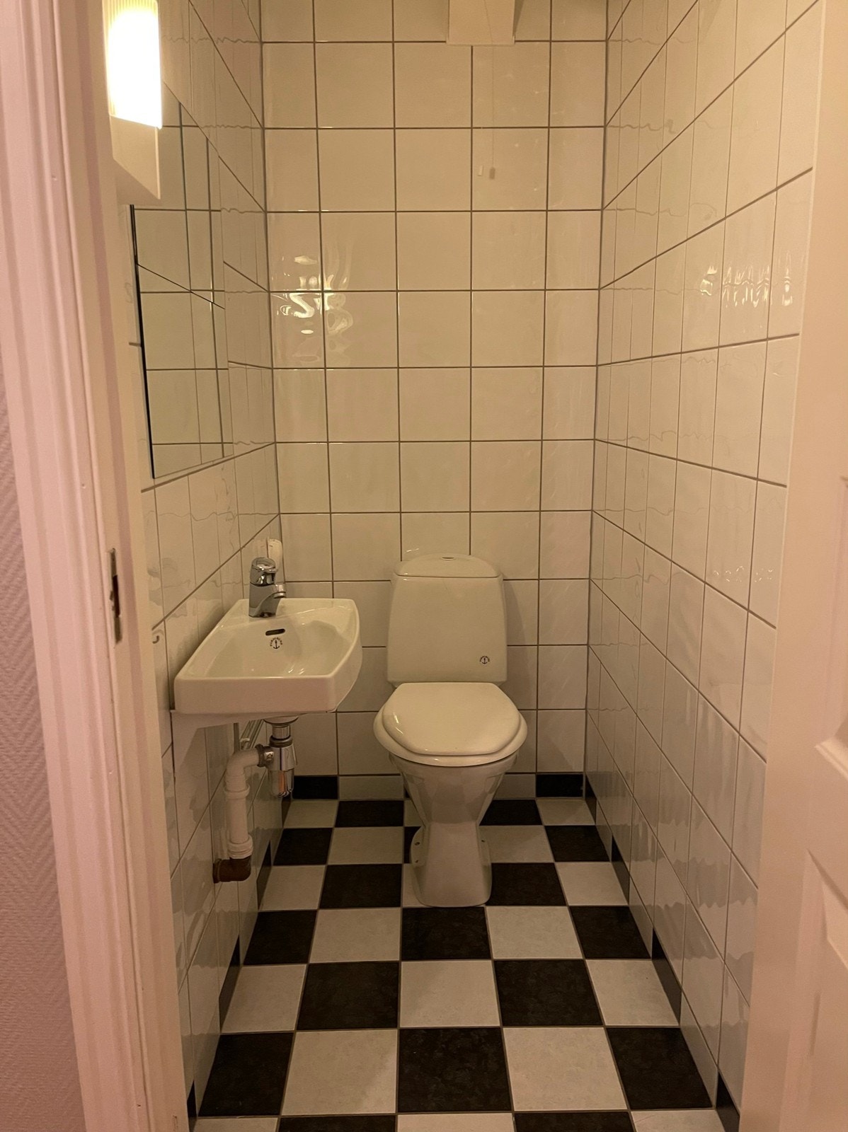 Toalett Galleribilde