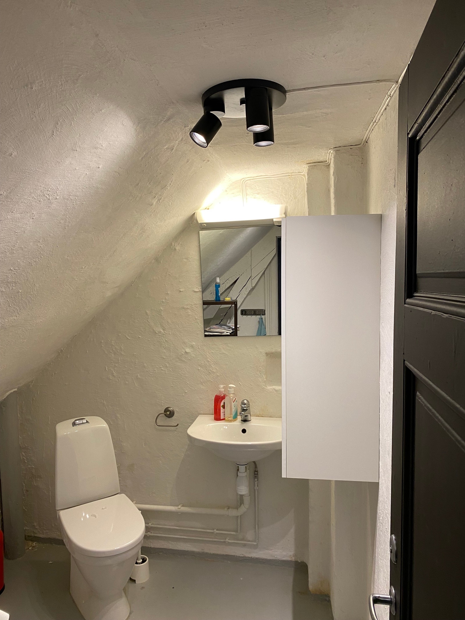 Toalettrom 1 Galleribilde