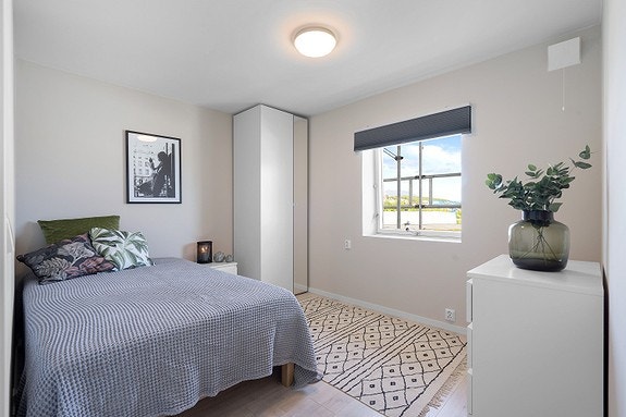 Rom 2. 1. etasje Galleribilde