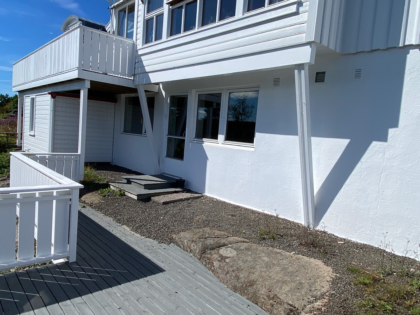 Sokkelen sett fra egen terrasse Galleribilde