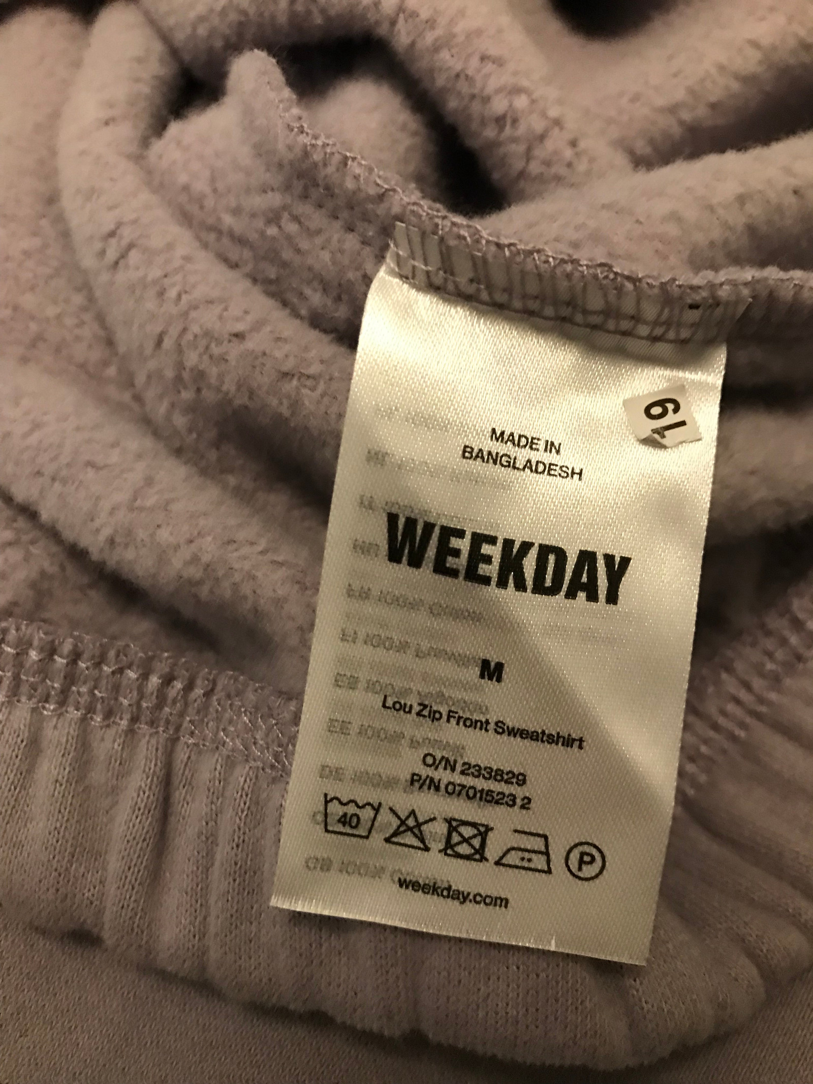 Weekday half zip hoodie FINN torget