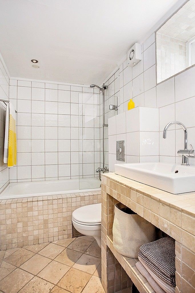 Privat bad med badekar Galleribilde