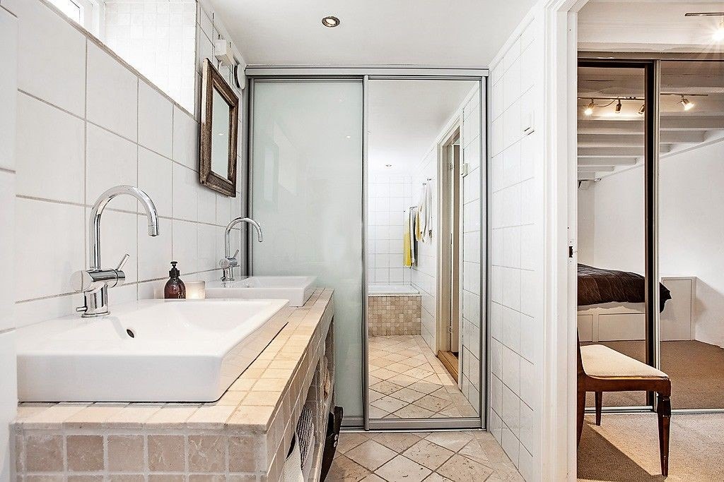 Privat bad i tilknytning til soverom LEDIG Galleribilde