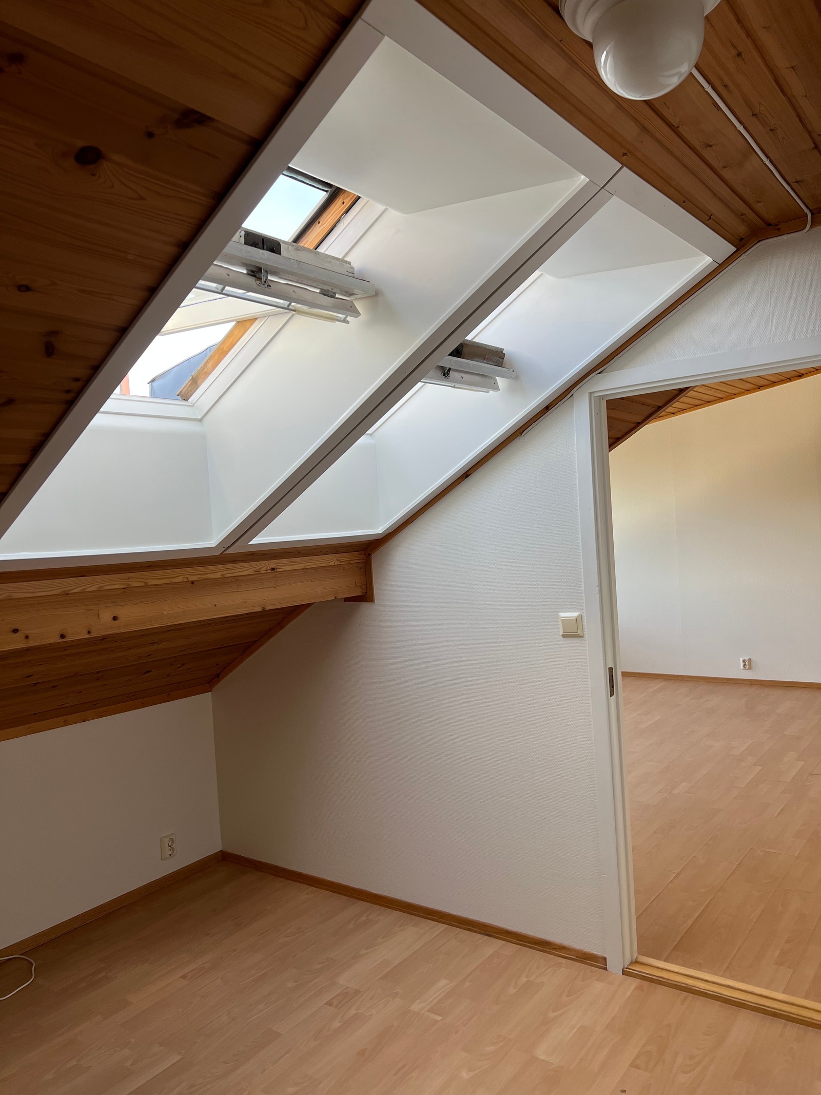 Soverom, sett mot stuen Galleribilde