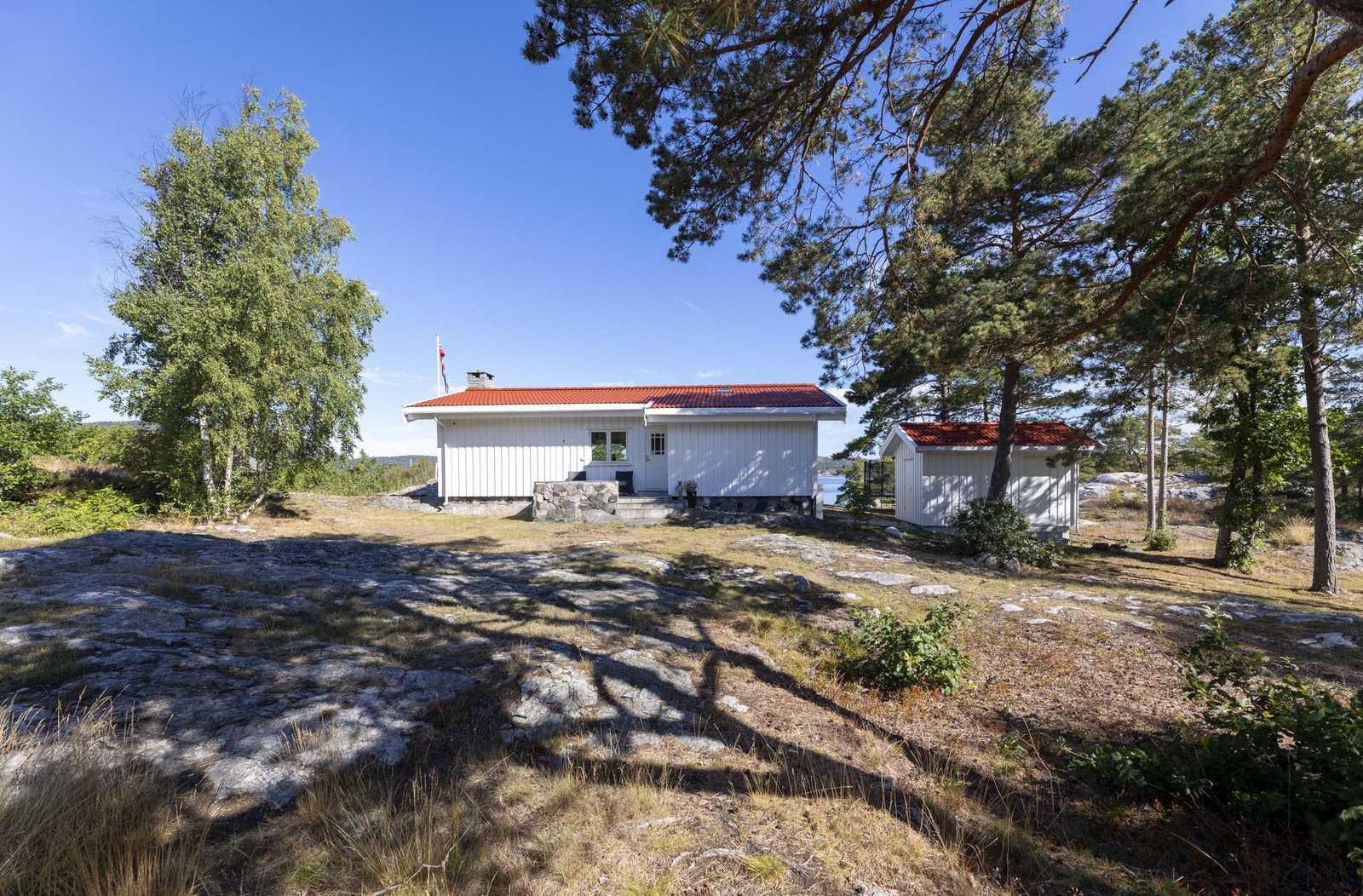 Trivelig tun uten innsyn fra noen Galleribilde