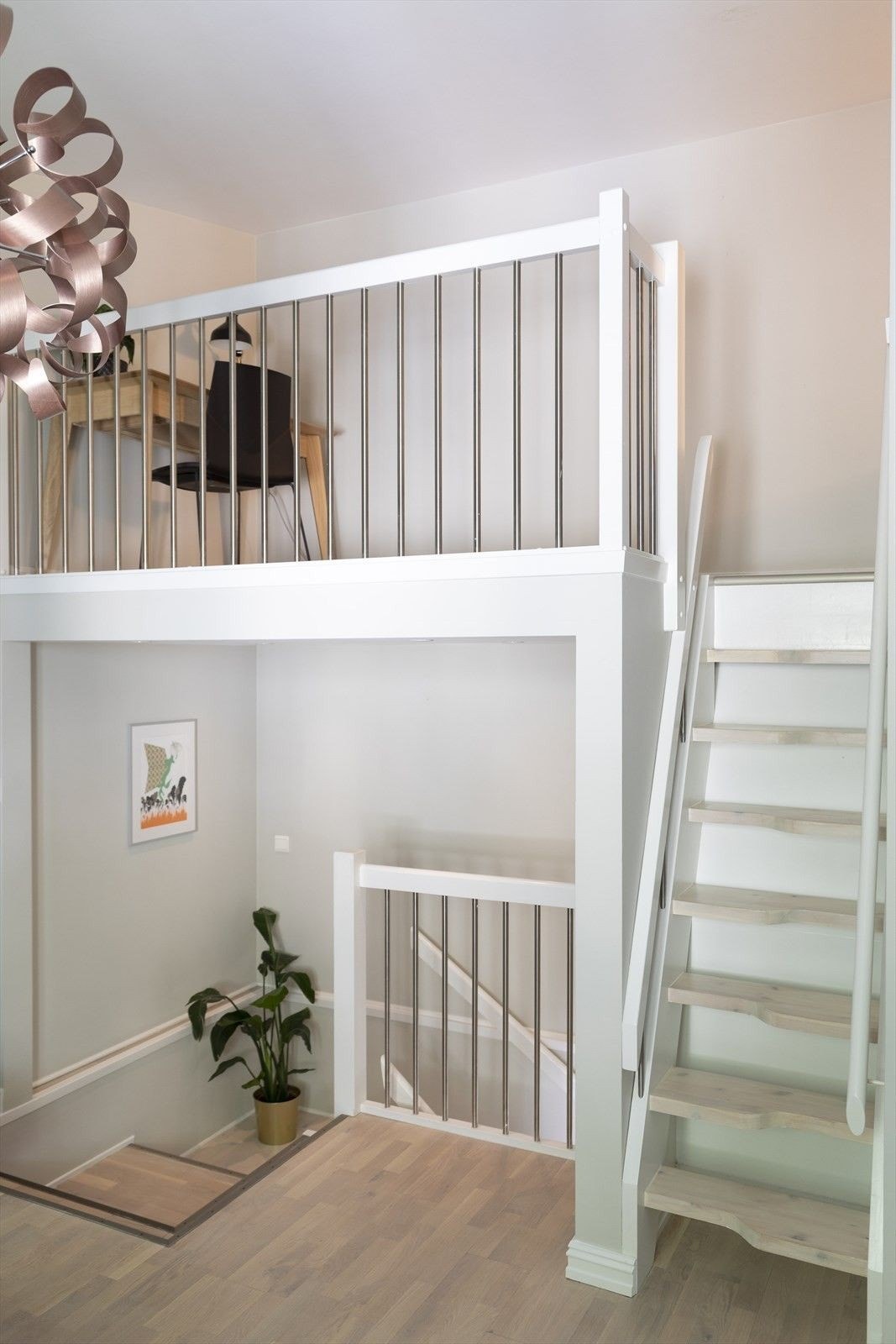 Trapp til hems Galleribilde